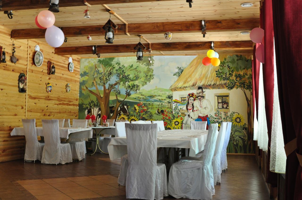 Hotel Dubrava Poltava Buitenkant foto