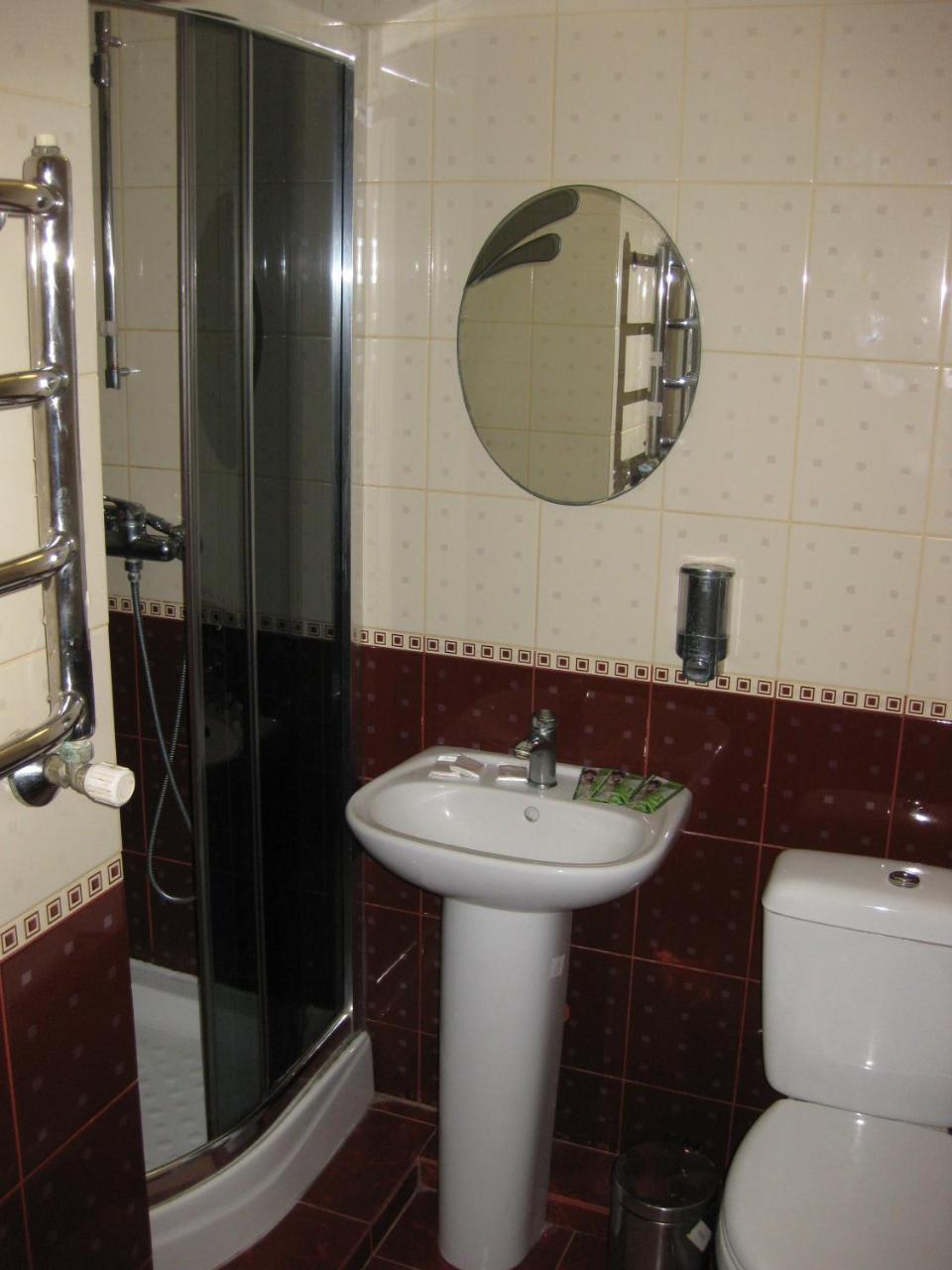 Hotel Dubrava Poltava Buitenkant foto
